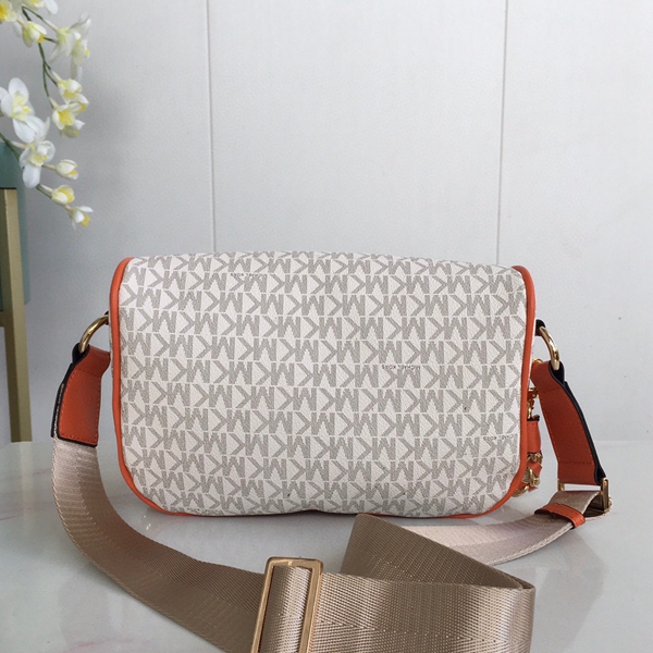 マイケルコースバッグ側面デザイン